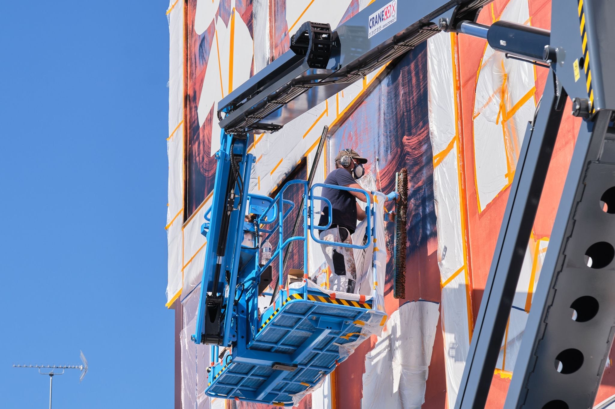 Intervention CRANECO sur une façade à Pantin en Seine-Saint-Denis